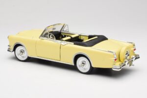 Packard Caribbean Cabriolet Giallo Road Signature 1:18 92798 Pressofusione — immagine 7 di 8