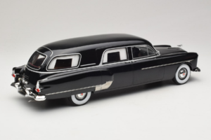 Packard Henney Nero BoS Models 1:18 BOS342 Pressofusione — immagine 2 di 6
