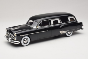 Packard Henney Nero BoS Models 1:18 BOS342 Pressofusione