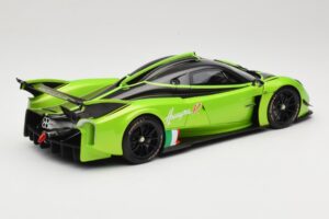 Pagani Huayra R Verde LCD 1:18 LCD18012-GR Pressofusione — immagine 3 di 8