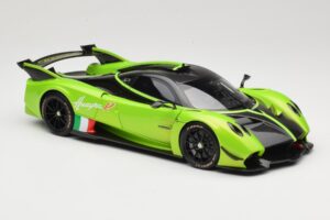 Pagani Huayra R Verde LCD 1:18 LCD18012-GR Pressofusione — immagine 6 di 8