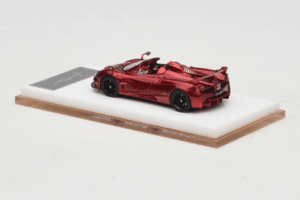 Pagani Huayra Roadster Tricolore Rosso Henson & Heaven 1:64 PHRTR01 Pressofusione — immagine 5 di 7