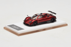Pagani Zonda Tricolore Rosso Henson & Heaven 1:64 PZTR01 Pressofusione — immagine 2 di 7