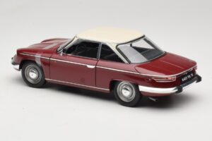 Panhard 24 CT Rosso Solido 1:18 1832500 Pressofusione — immagine 7 di 8