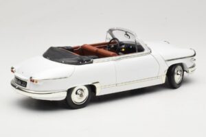 Panhard PL17 Cabriolet Bianco Solido 1:18 8174 Pressofusione — immagine 3 di 8