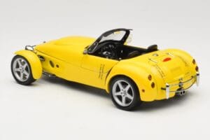 Panoz AIV Roadster Giallo AUTOart 1:18 78213 Pressofusione — immagine 7 di 8