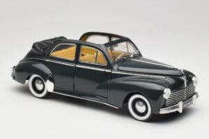 Peugeot 203 Cabriolet Nero Solido 1:18 8156 Pressofusione — immagine 6 di 8