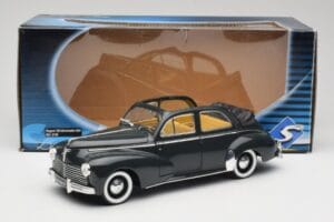 Peugeot 203 Cabriolet Nero Solido 1:18 8156 Pressofusione — immagine 8 di 8