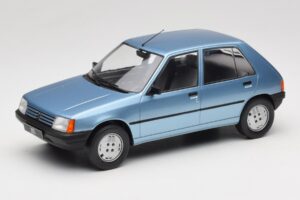 Peugeot 205 Blu MCG 1:18 MCG18491 Pressofusione