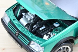 Peugeot 205 GTi Griffe Con Tetto Apribile Verde Norev 1:18 184847 Pressofusione — immagine 3 di 3