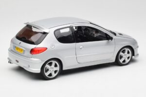 Peugeot 206 RC Aluminium Argento Norev 1:18 184726 Pressofusione — immagine 3 di 8