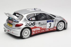 Peugeot 206 WRC #3 G. Panizzi / H. Panizzi Rally Tour de Corse 2002 Otto 1:18 OT1085 Resina — immagine 2 di 6