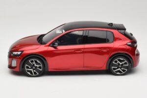 Peugeot 208 GT Hybrid Red Elixir Otto 1:18 OT1163 Resina — immagine 3 di 6