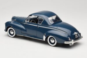 Peugeot 302 Coupe Blu Solido 1:18 8168 Pressofusione — immagine 7 di 8