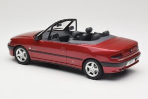 Peugeot 306 Cabriolet Rosso Otto 1:18 OT042 Resina — immagine 5 di 6