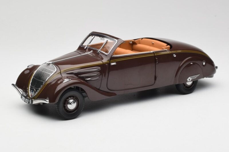 Peugeot 402 Eclipse Cioccolato Norev 1:18 184873 Pressofusione