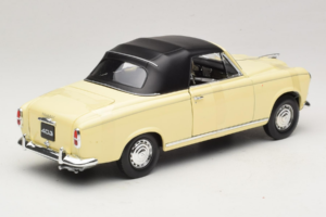 Peugeot 403 Cabriolet Beige Welly 1:18 12551HW Pressofusione — immagine 2 di 6