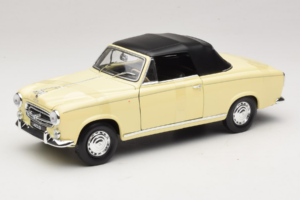 Peugeot 403 Cabriolet Beige Welly 1:18 12551HW Pressofusione