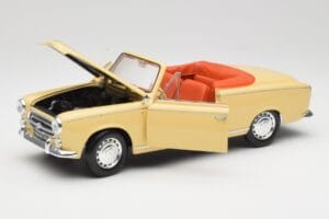 Peugeot 403 Cabriolet Giallo Sabbia Solido 1:18 8165 Pressofusione — immagine 2 di 8