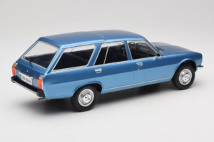 Peugeot 504 Break Blu MCG 1:18 MCG18213 Pressofusione — immagine 2 di 6