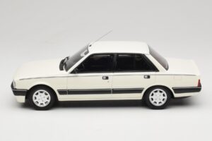Peugeot 505 V6 White Meije Otto 1:18 OT1297 Resina — immagine 3 di 6