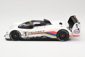 Peugeot 905 Evo 1B Group C #1 Peugeot Talbot Sport D. Warwick / Y. Dalmas / M. Blundell 24 Hours of Le Mans Winner 1992 Norev — immagine 3 di 6