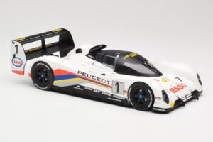 Peugeot 905 Evo 1B Group C #1 Peugeot Talbot Sport D. Warwick / Y. Dalmas / M. Blundell 24 Hours of Le Mans Winner 1992 Norev — immagine 4 di 6
