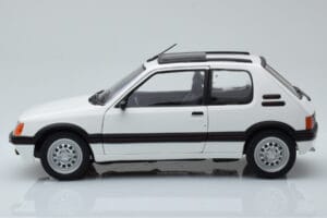 Peugeot 205 GTi 1.6 Bianco Norev 1:18 184849 Pressofusione — immagine 4 di 8