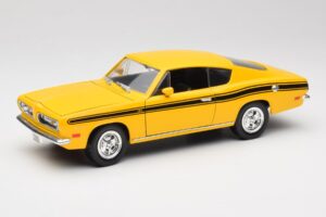 Plymouth Barracuda Giallo Road Legends 1:18 92178 Pressofusione