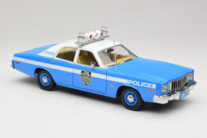 Plymouth Fury Police Pursuit New York Police Department GreenLight 1:18 19043 Pressofusione — immagine 6 di 8