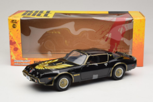 Pontiac Firebird Trans Am Kill Bill Movie Greenlight 1:18 12951 Pressofusione — immagine 6 di 6