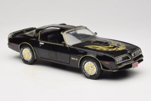 Pontiac Firebird Trans Am SE Smokey and the Bandit Joyride 1:18 33121 Pressofusione — immagine 6 di 8