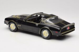 Pontiac Firebird Trans Am SE Smokey and the Bandit Joyride 1:18 33121 Pressofusione — immagine 7 di 8
