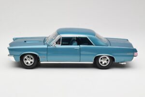 Pontiac GTO Hurst Edition Blu Maisto 1:18 531885 Pressofusione — immagine 4 di 8