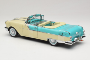 Pontiac Star Chief I Love Lucy Nautilus Blue Bianco Sun Star 1:18 5057 Pressofusione — immagine 6 di 7