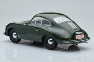 Porsche 356 Verde Norev 1:18 187453 Pressofusione — immagine 5 di 6