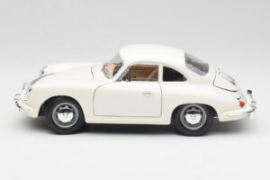 Porsche 356B Bianco Bburago 1:18 3021-M3 Pressofusione — immagine 4 di 8