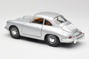 Porsche 356B Argento & Interni Marrone Bburago 1:18 3021-M2 Pressofusione — immagine 7 di 8