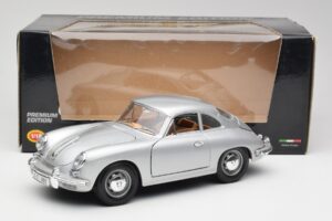 Porsche 356B Argento & Interni Marrone Bburago 1:18 3021-M2 Pressofusione — immagine 8 di 8