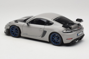 Porsche 718 Cayman 982 GT4 RS Weissach Package Chalk Norev 1:18 187253 Pressofusione — immagine 7 di 8