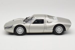 Porsche 904 GTS Argento Minichamps 1:18 180067722 Pressofusione — immagine 4 di 8