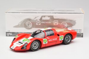 Porsche 906E BP World Record Runs Monza 1967 Minichamps 1:18 100676100 Pressofusione — immagine 8 di 8