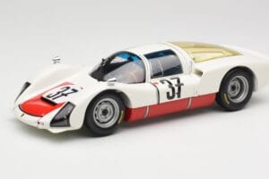 Porsche 906 K #37 V. Elford / B. Pon Porsche System 24 Hours of Le Mans 1967 Minichamps 1:18 100676137 Pressofusione