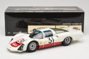 Porsche 906 LH #31 H. Herrmann / H. Linge Porsche System Engineering 24 Hours of Le Mans 1966 Minichamps 1:18 100666131 Press — immagine 8 di 8