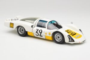 Porsche 906LH #32 Porsche System Engineering G. Schutz / P. De Klerk 24 Hours of Le Mans 1966 Minichamps 1:18 100666132 Press — immagine 6 di 8