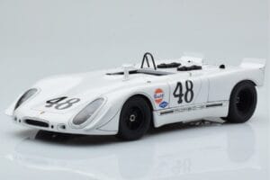 Porsche 908/02 #48 S. McQueen / P. Revson 12 Hours of Sebring 2nd Place Post Race Version 1970 AUTOart 1:18 87072 Pressofusio