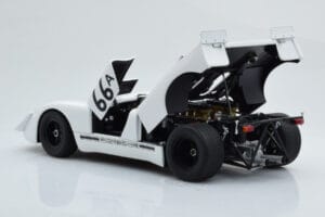 Porsche 908/02 #66A S. McQueen Holtville 1970 AUTOart 1:18 87073 Pressofusione — immagine 3 di 8