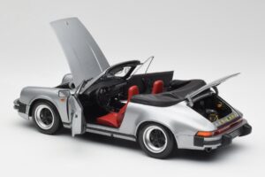 Porsche 911 930 Carrera 3.2 Cabriolet Grigio Metallizzato Minichamps 1:18 100063034 Pressofusione — immagine 5 di 8