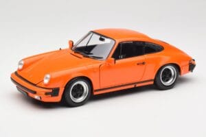 Porsche 911 930 Carrera 3.2 Signal Orange Minichamps 1:18 100063025 Pressofusione