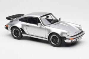 Porsche 911 930 Turbo 3.3 Argento Norev 1:18 187574 Pressofusione — immagine 6 di 8